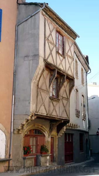 Une maison ancienne de Saint-Amant-Tallende