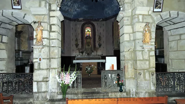 L'église d'Opme, ancienne chapelle du château