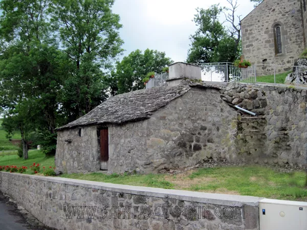 Le four à pain de Saint-Victor-la-Rivière