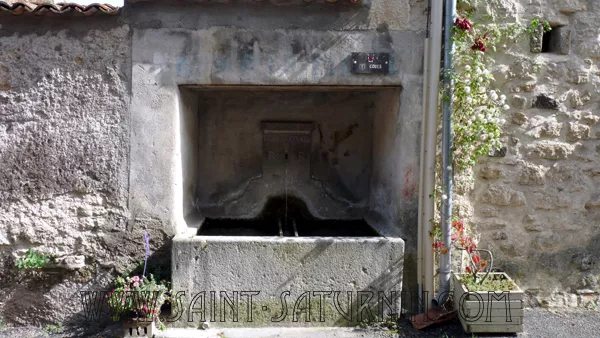 La fontaine des Coues à Chadrat