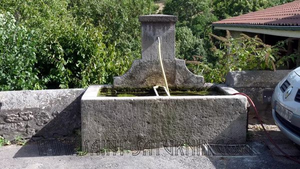 La fontaine de la Pougère à Chadrat
