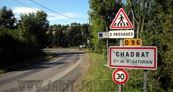 Entrée nord du village de Chadrat