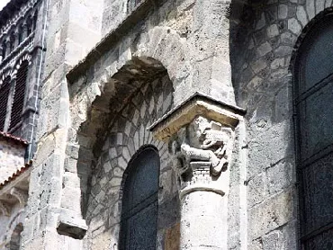 Intérieur de la basilique Notre-Dame-du-Port