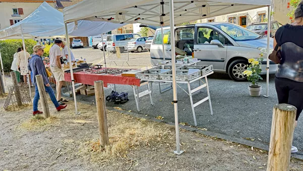 Vaisselle et bibelots d'autrefois