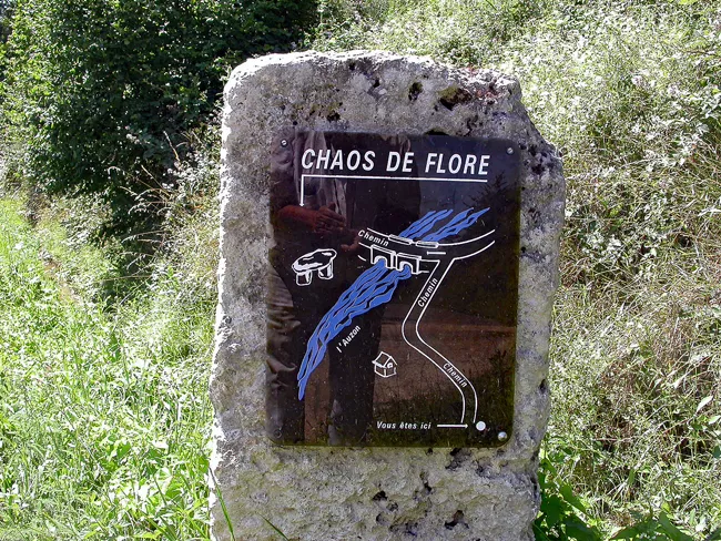 Blocs de granit du Chaos de Flore près de Chanonat