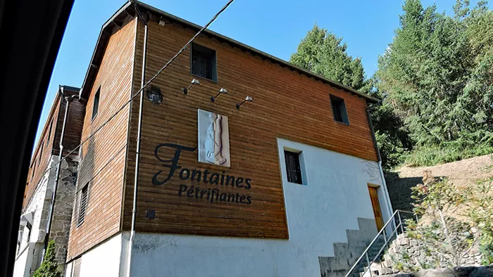 Bâtiment de la station thermale de Saint-Nectaire